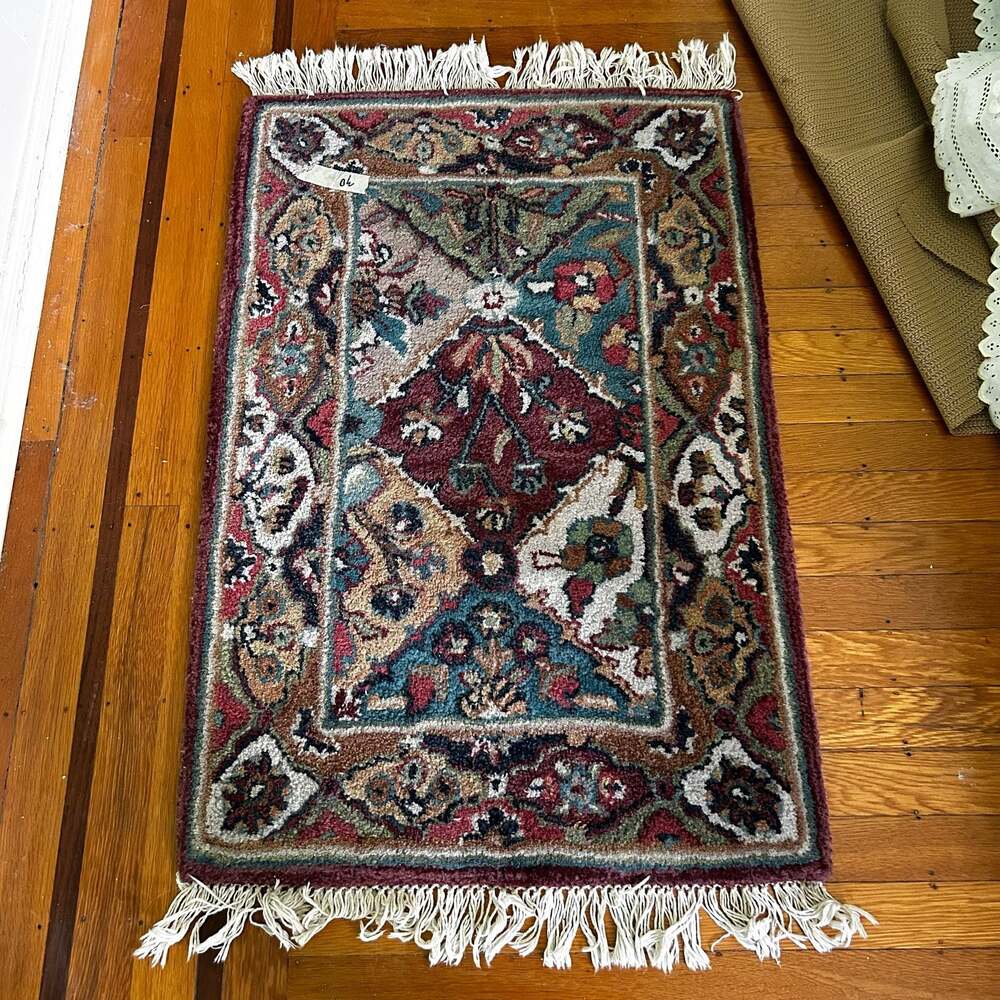 Kingsley House Hand-Tufted Wool Accent Rug, 22"x40"